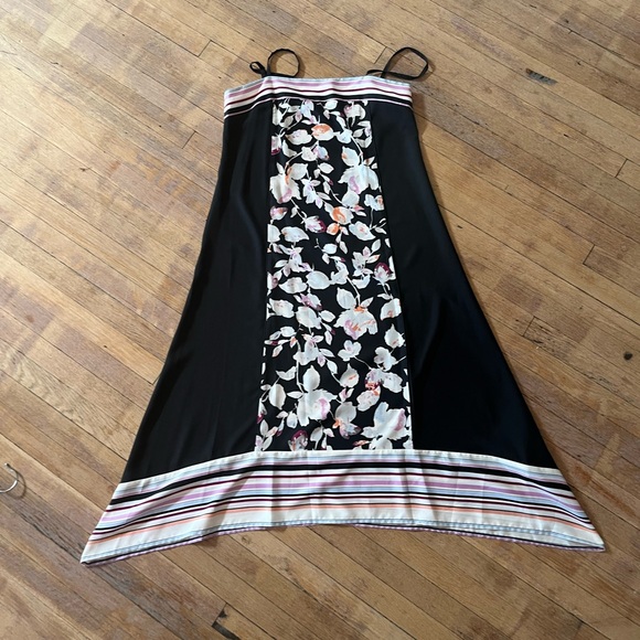 DKNY Black Striped & Floral Print Scarf Dress - Picture 10 of 10